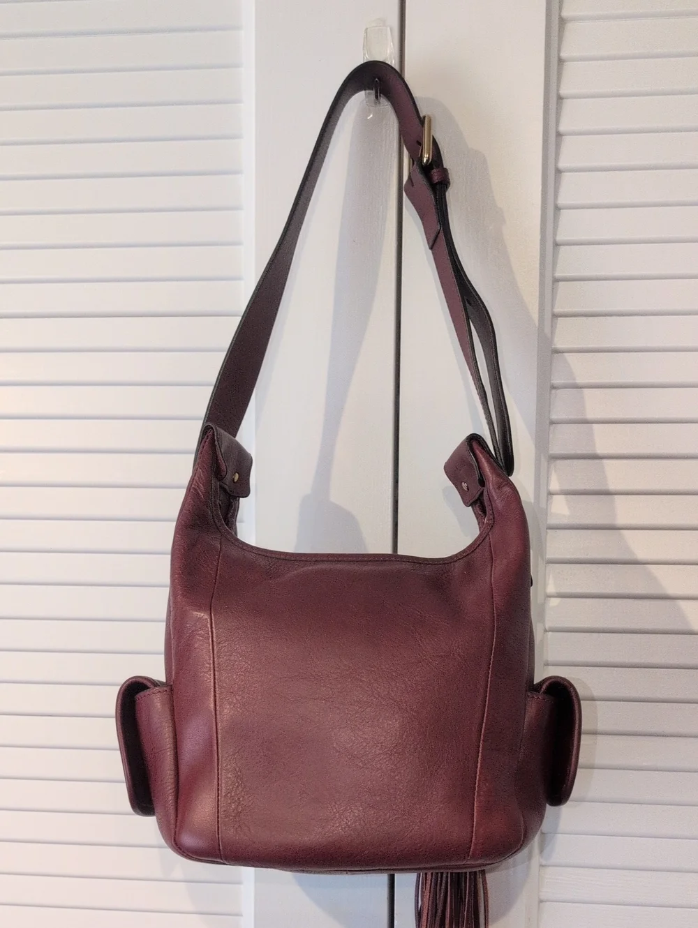Chloe Gabby Leather Hobo Shoulder Bag with Tassel - Picture 5 of 16